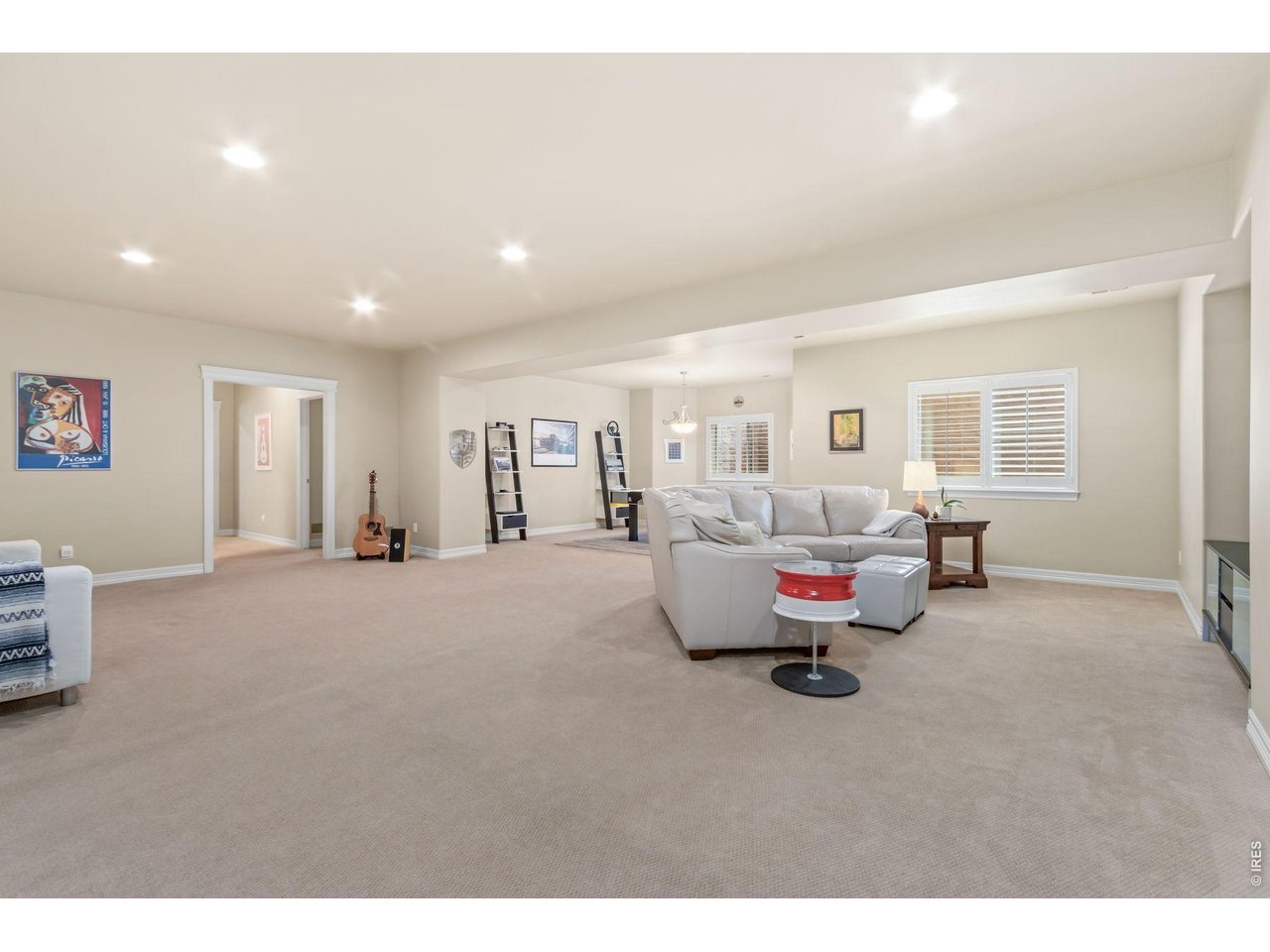 6846 Grand Park Dr