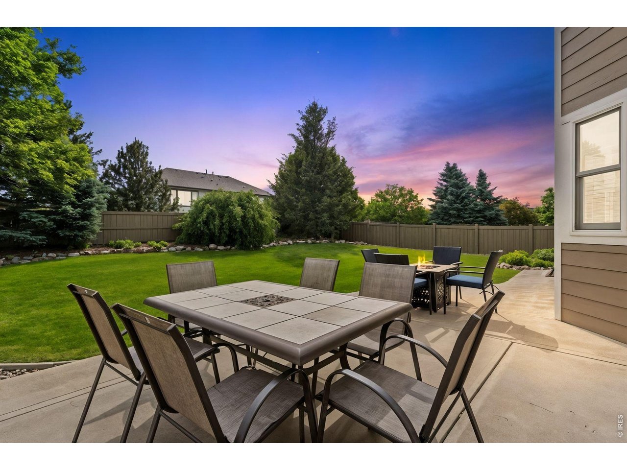 3221 Ledgestone Ct
