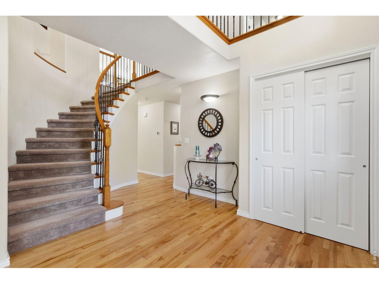 3221 Ledgestone Ct