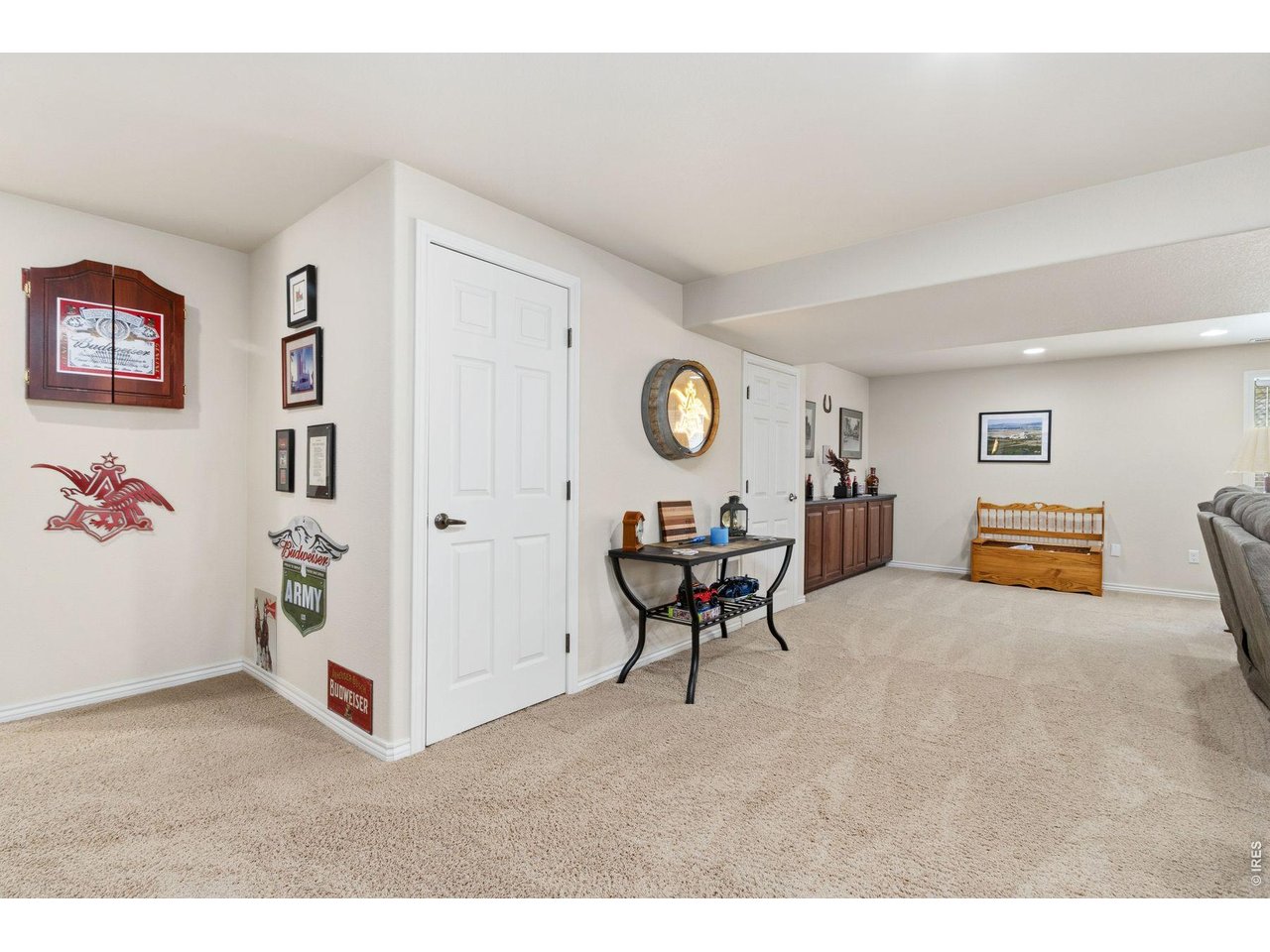 3221 Ledgestone Ct