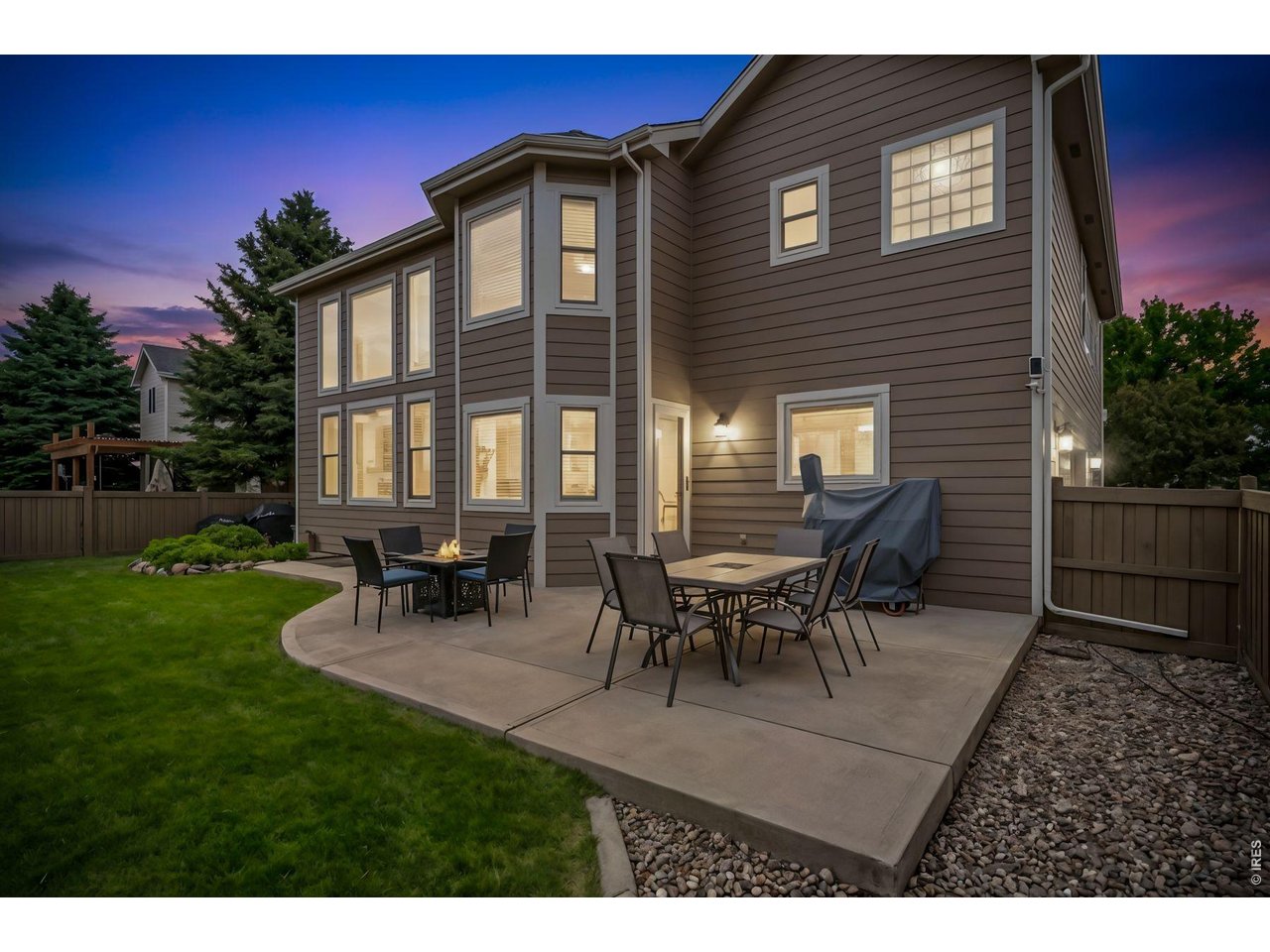 3221 Ledgestone Ct