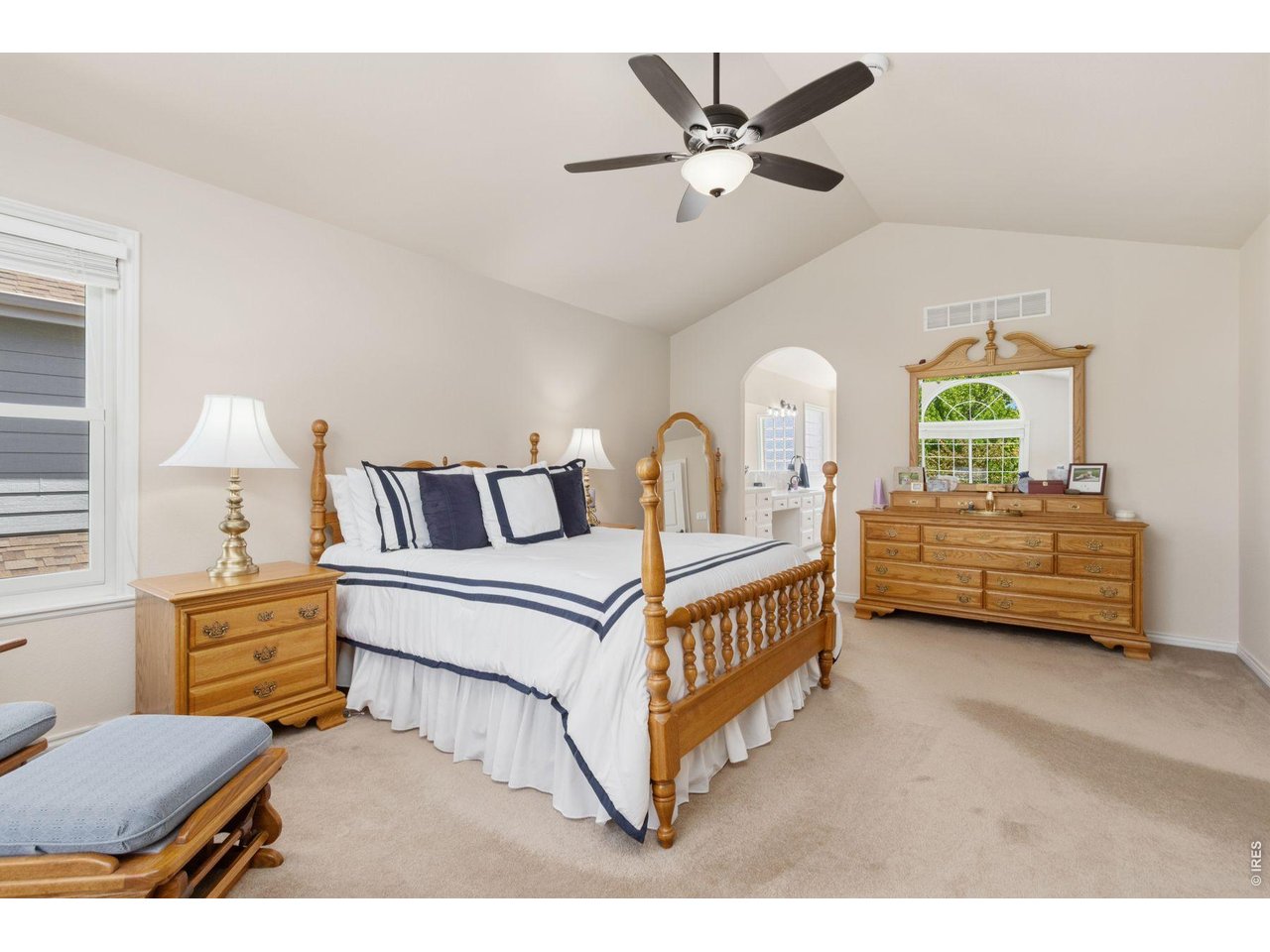 3221 Ledgestone Ct