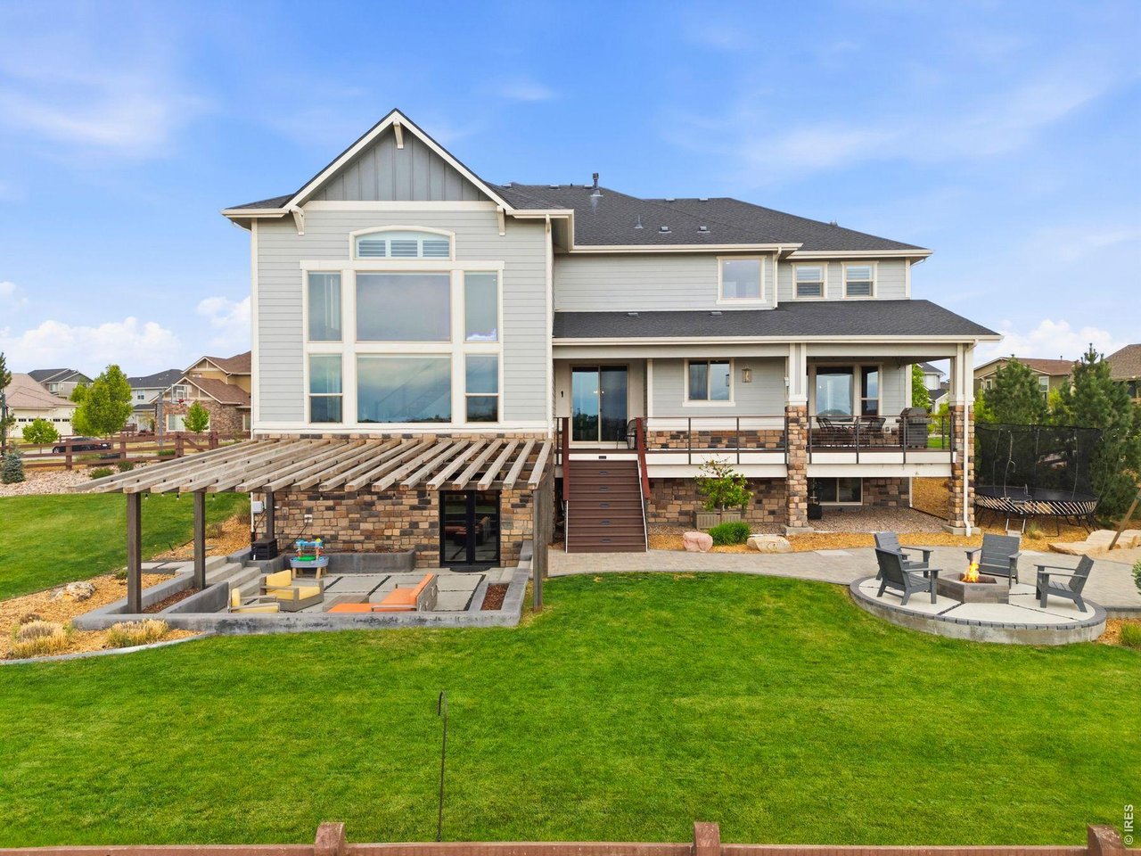 2915 Harvest View Way