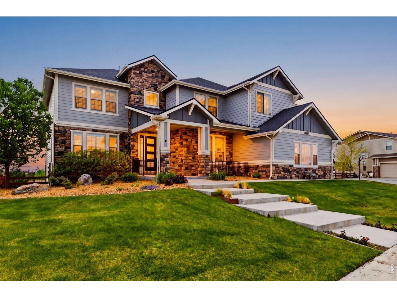 2915 Harvest View Way