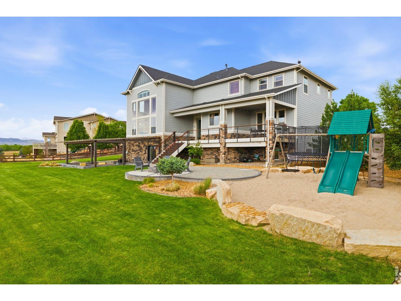 2915 Harvest View Way