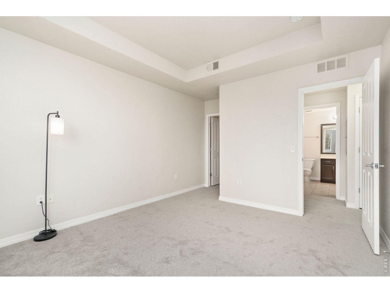 2133 Krisron Rd C304