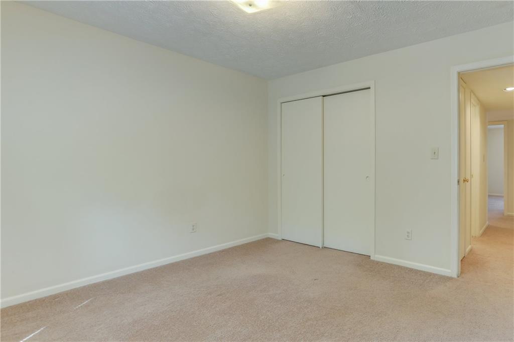 88 Keran Manor Court Unit: APT B