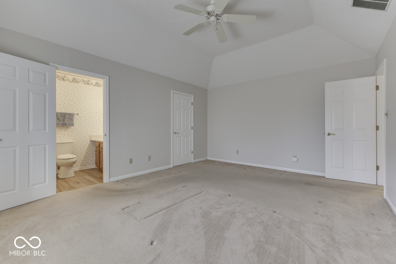 223 Andrews Boulevard East Drive