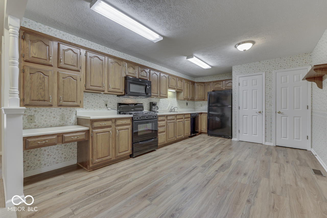223 Andrews Boulevard East Drive