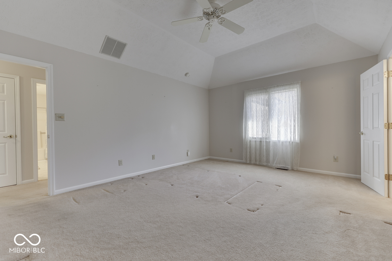 223 Andrews Boulevard East Drive