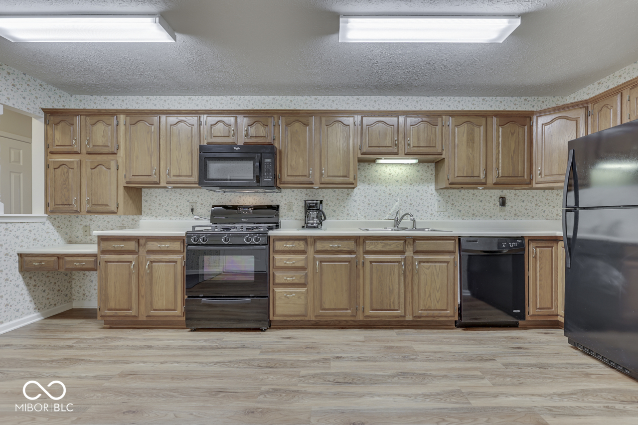 223 Andrews Boulevard East Drive