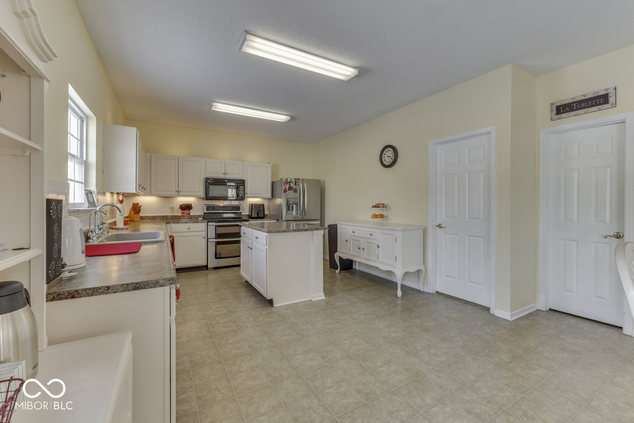 387 Legacy Boulevard