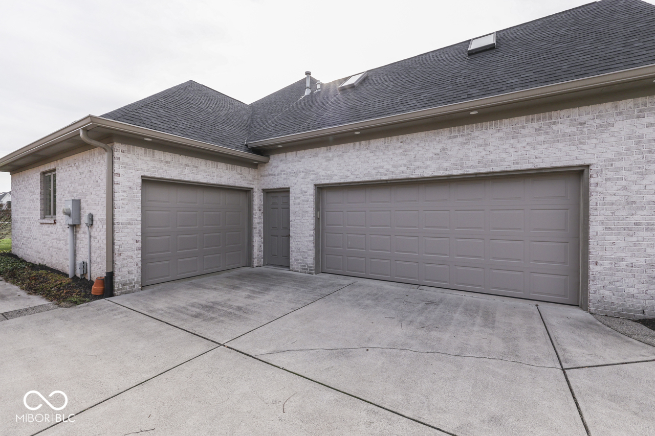 2861 Shadwell Place