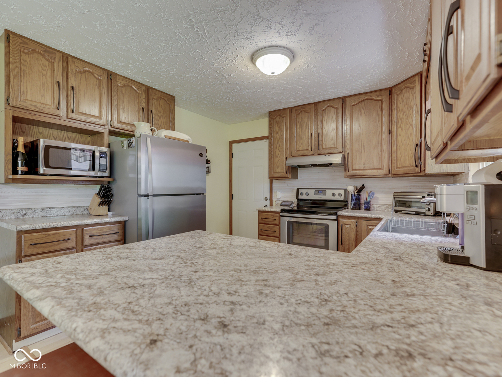 343 E Waterbury Road