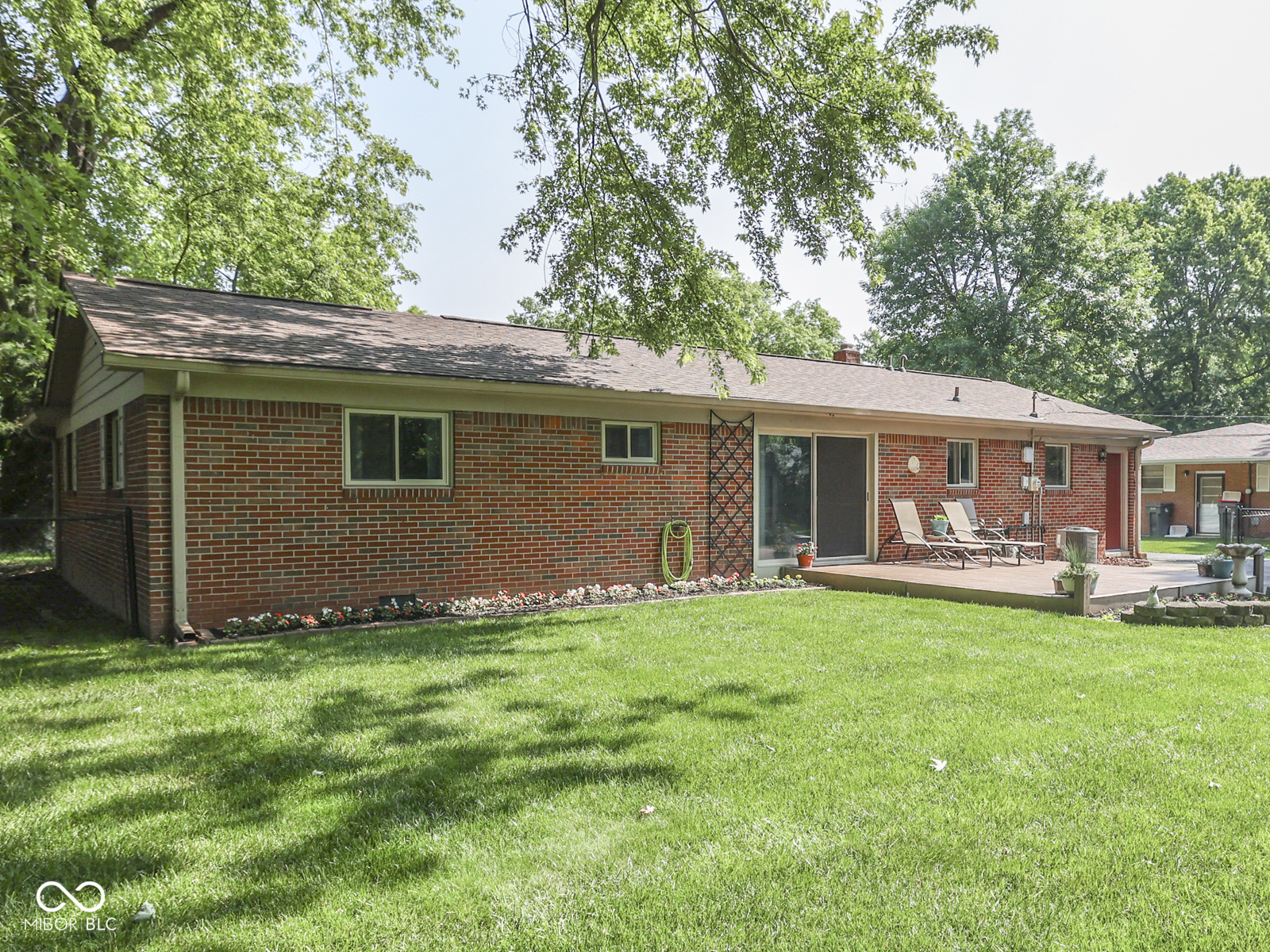 343 E Waterbury Road