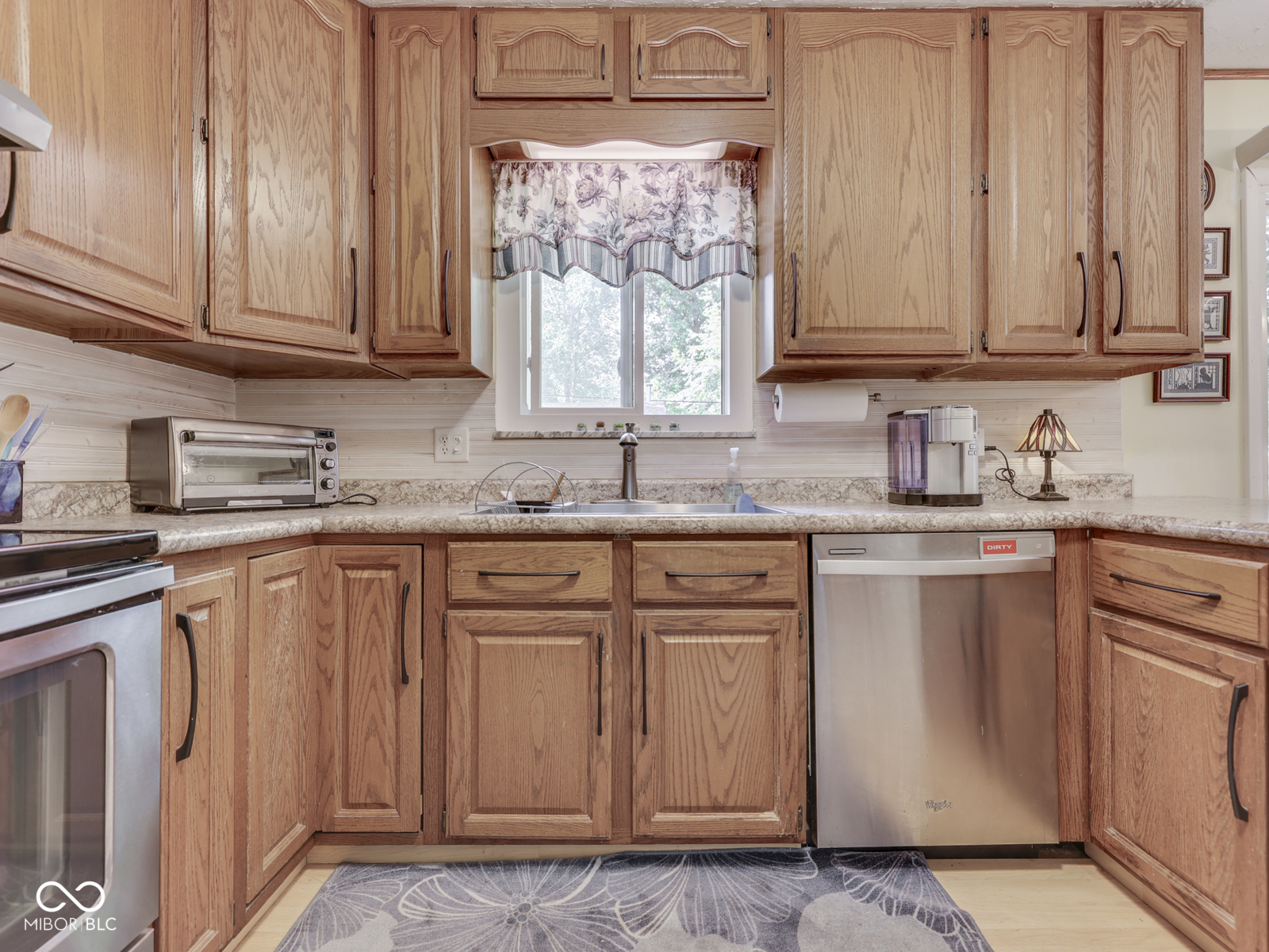 343 E Waterbury Road