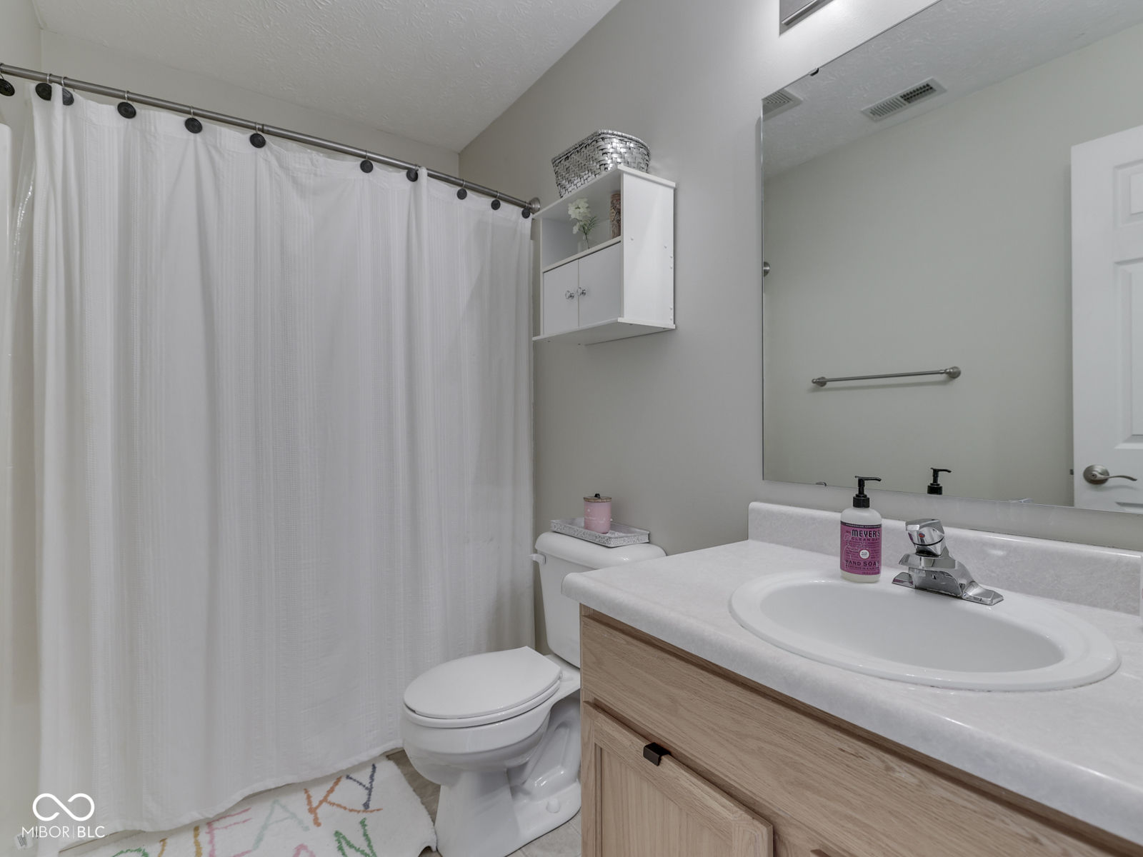 2734 Newaygo Drive