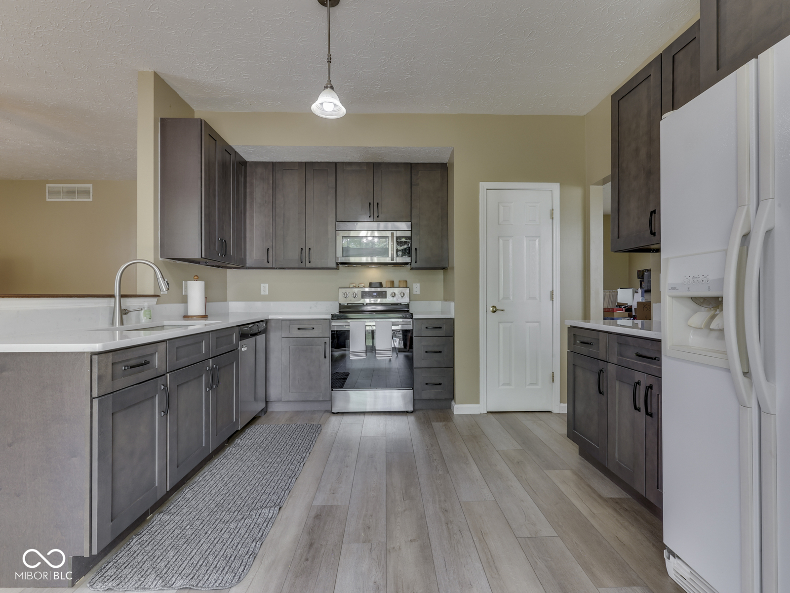 1225 Berrywood Drive