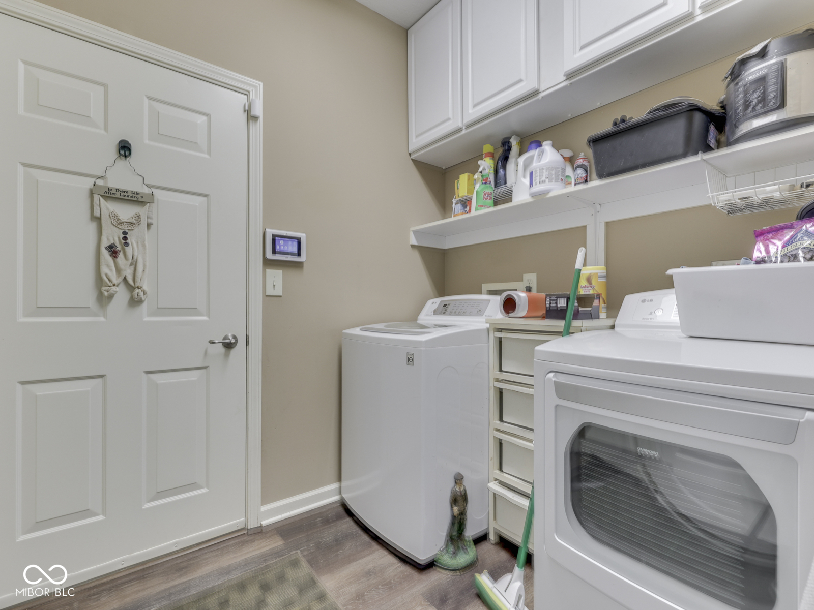 3962 Kristi Way