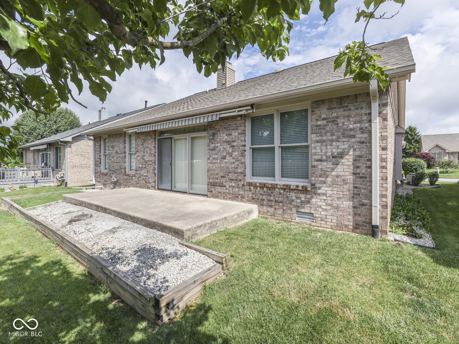 1645 Oakmere Way