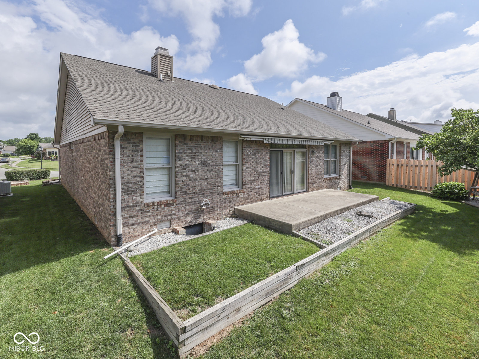 1645 Oakmere Way