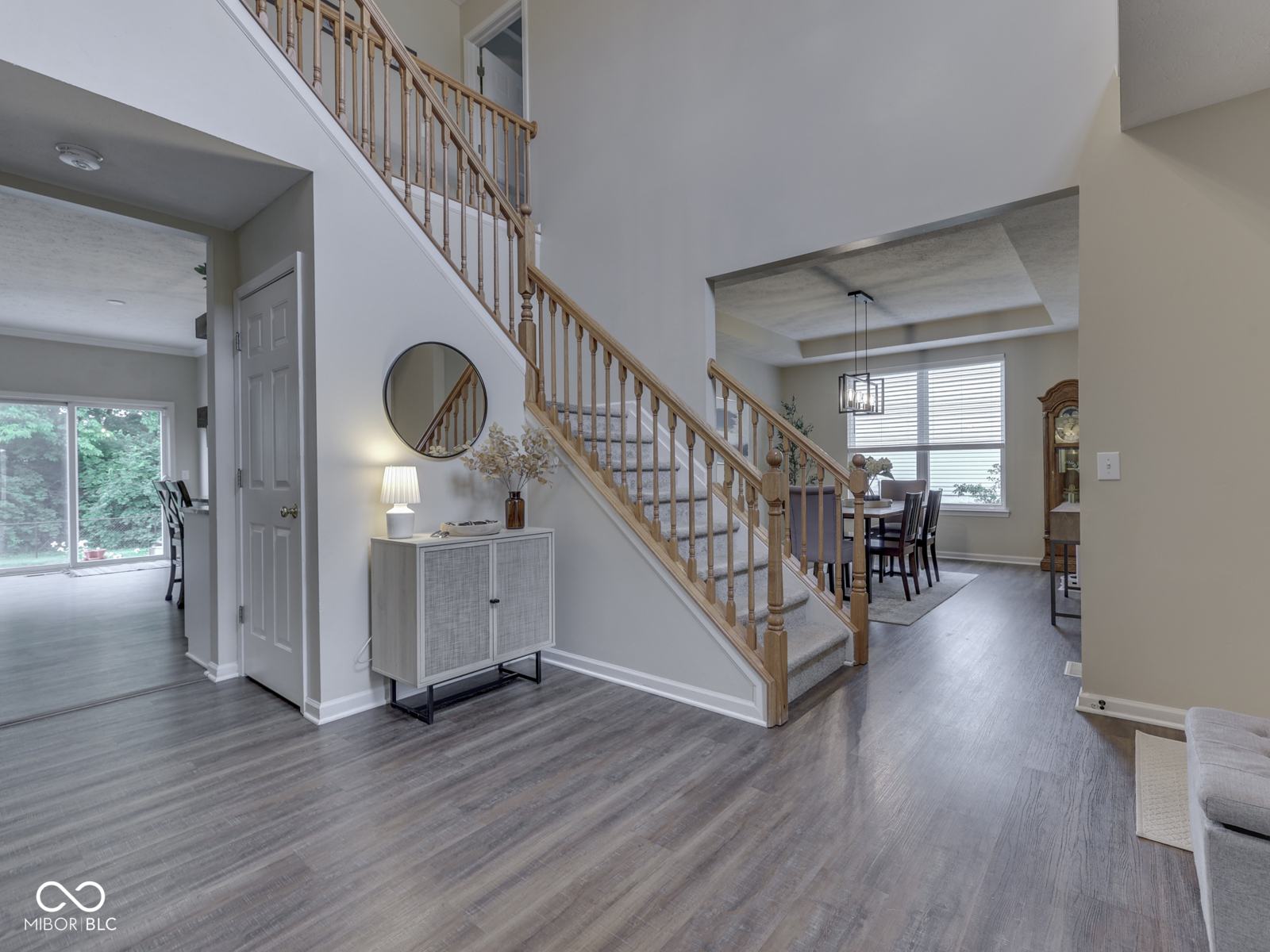 257 Wakefield Drive E