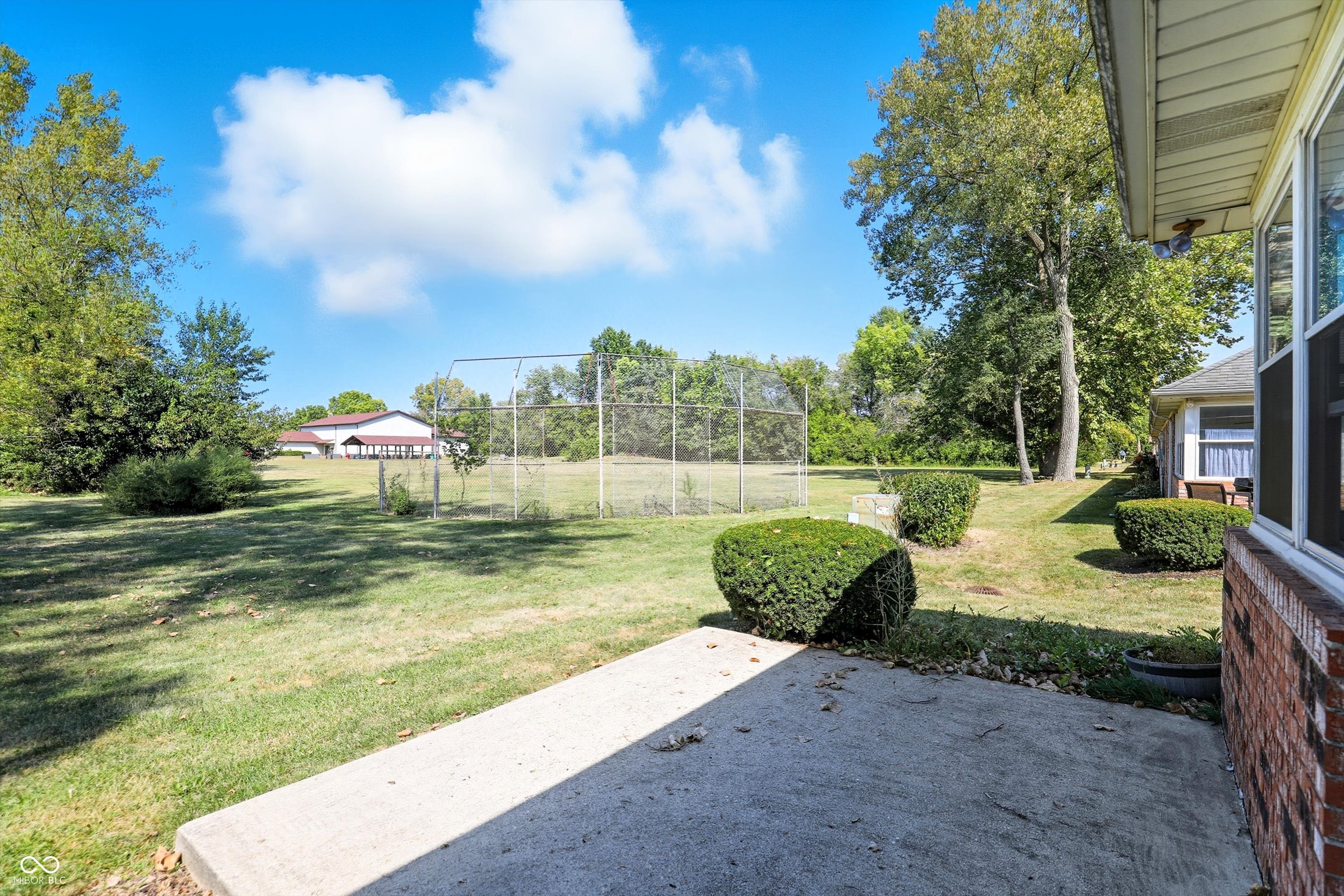 146 Dover Boulevard N