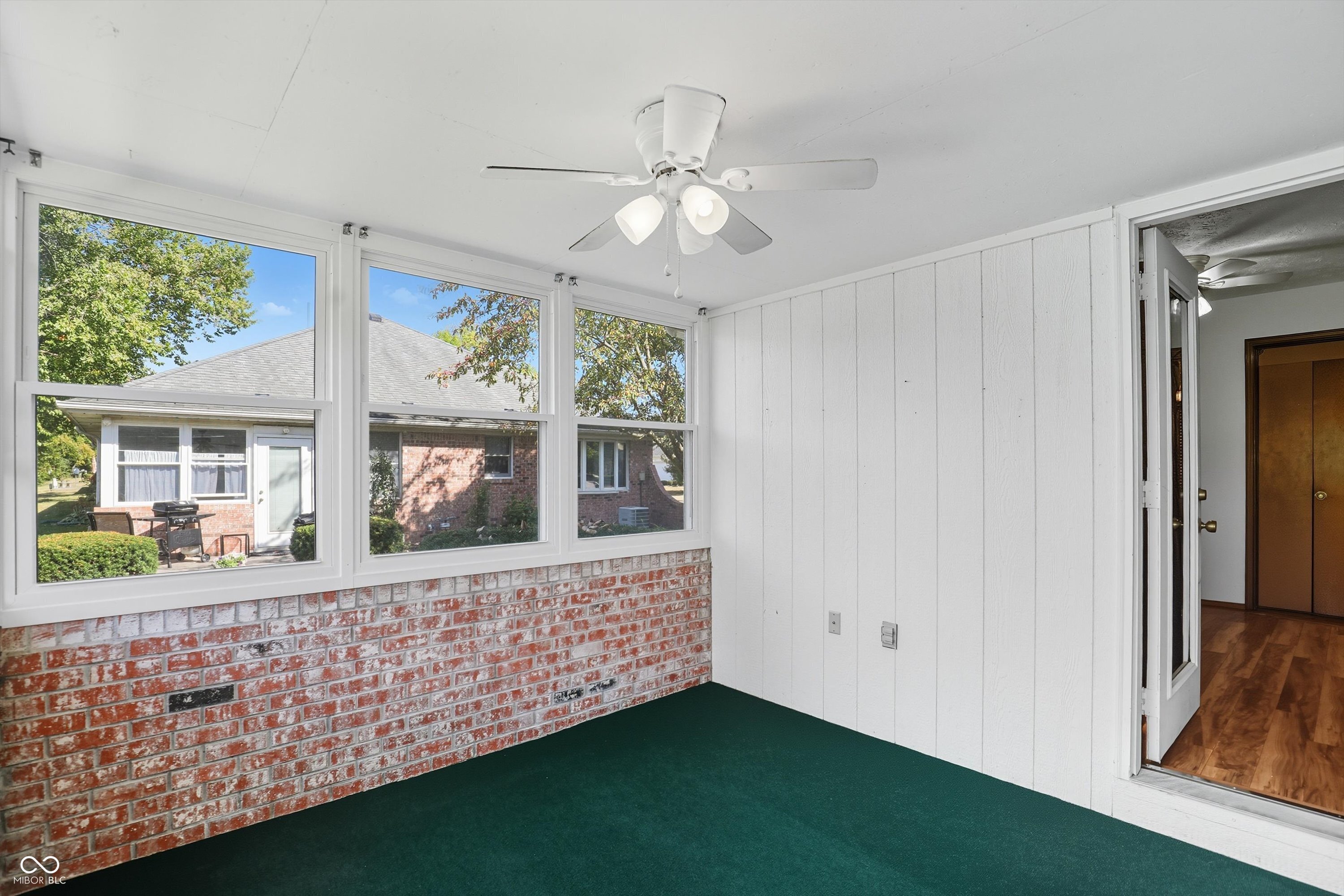 146 Dover Boulevard N