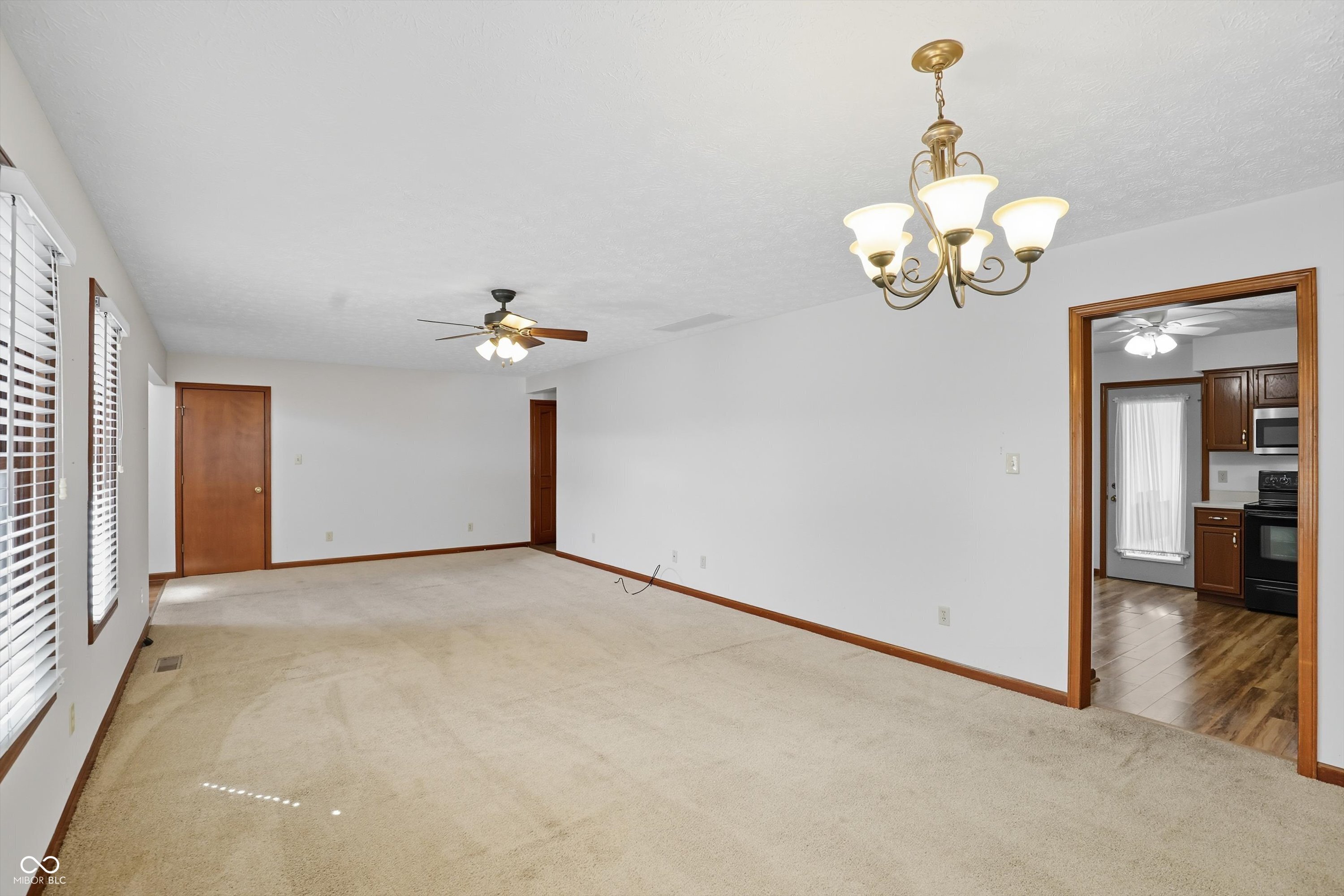 146 Dover Boulevard N