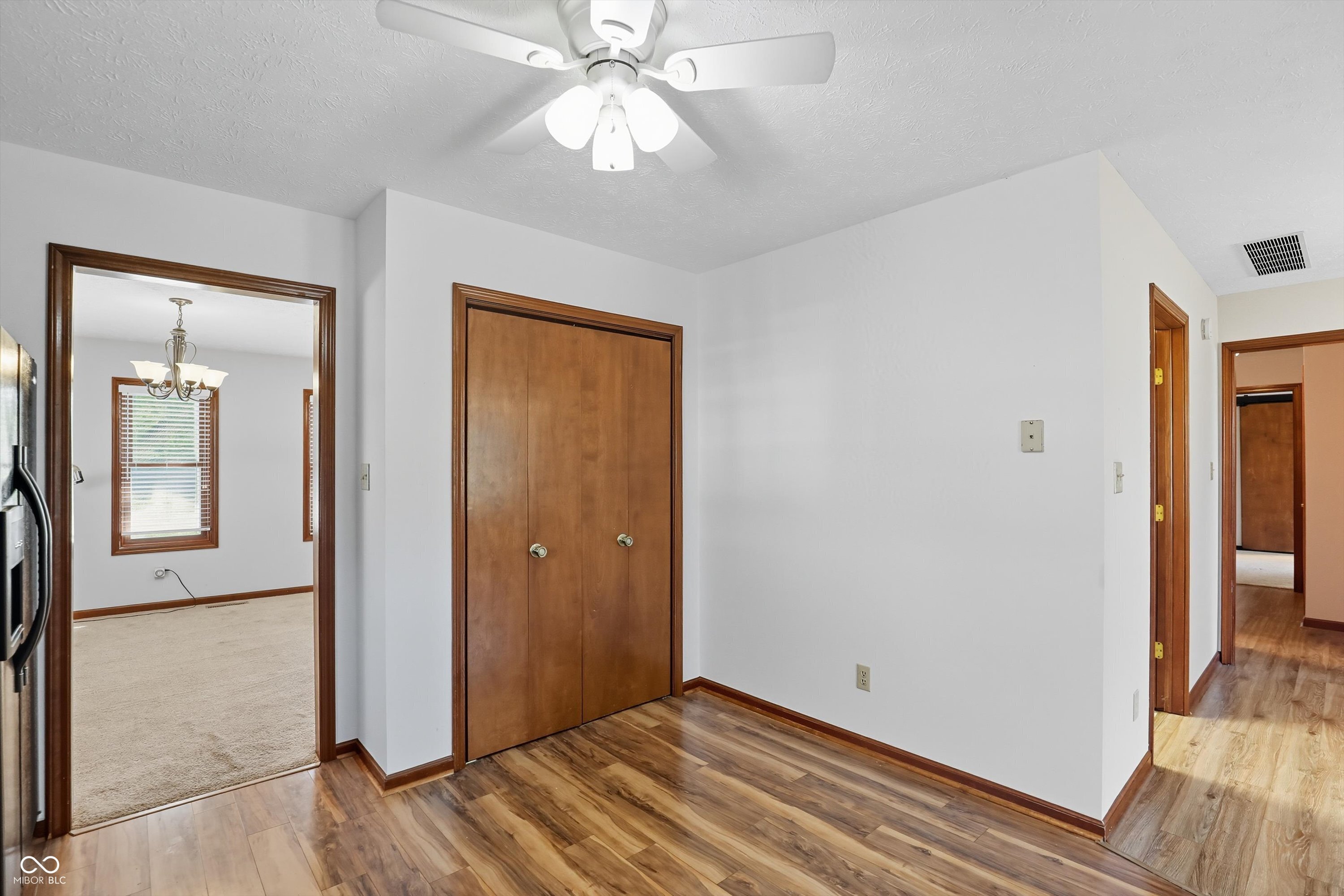 146 Dover Boulevard N