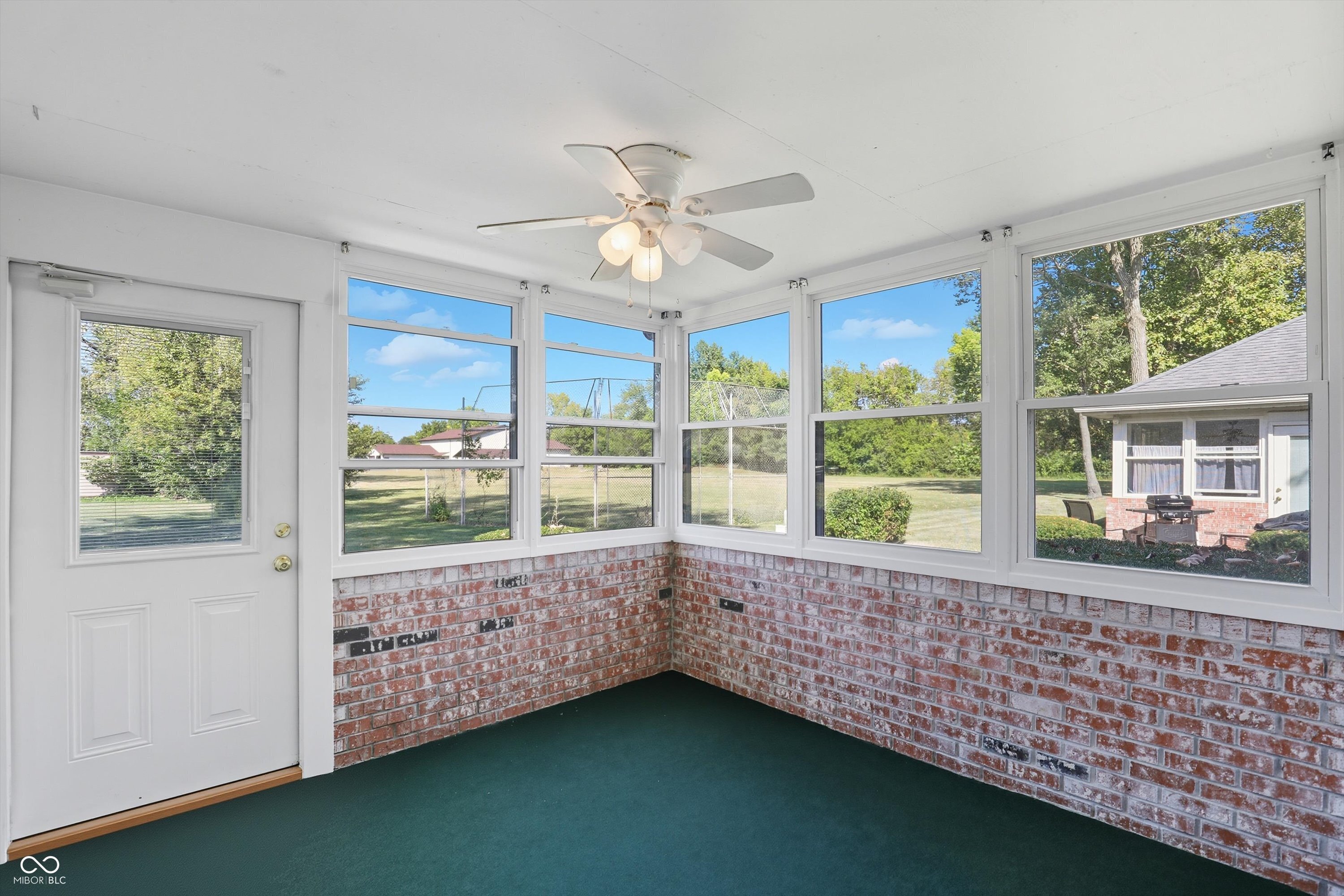 146 Dover Boulevard N