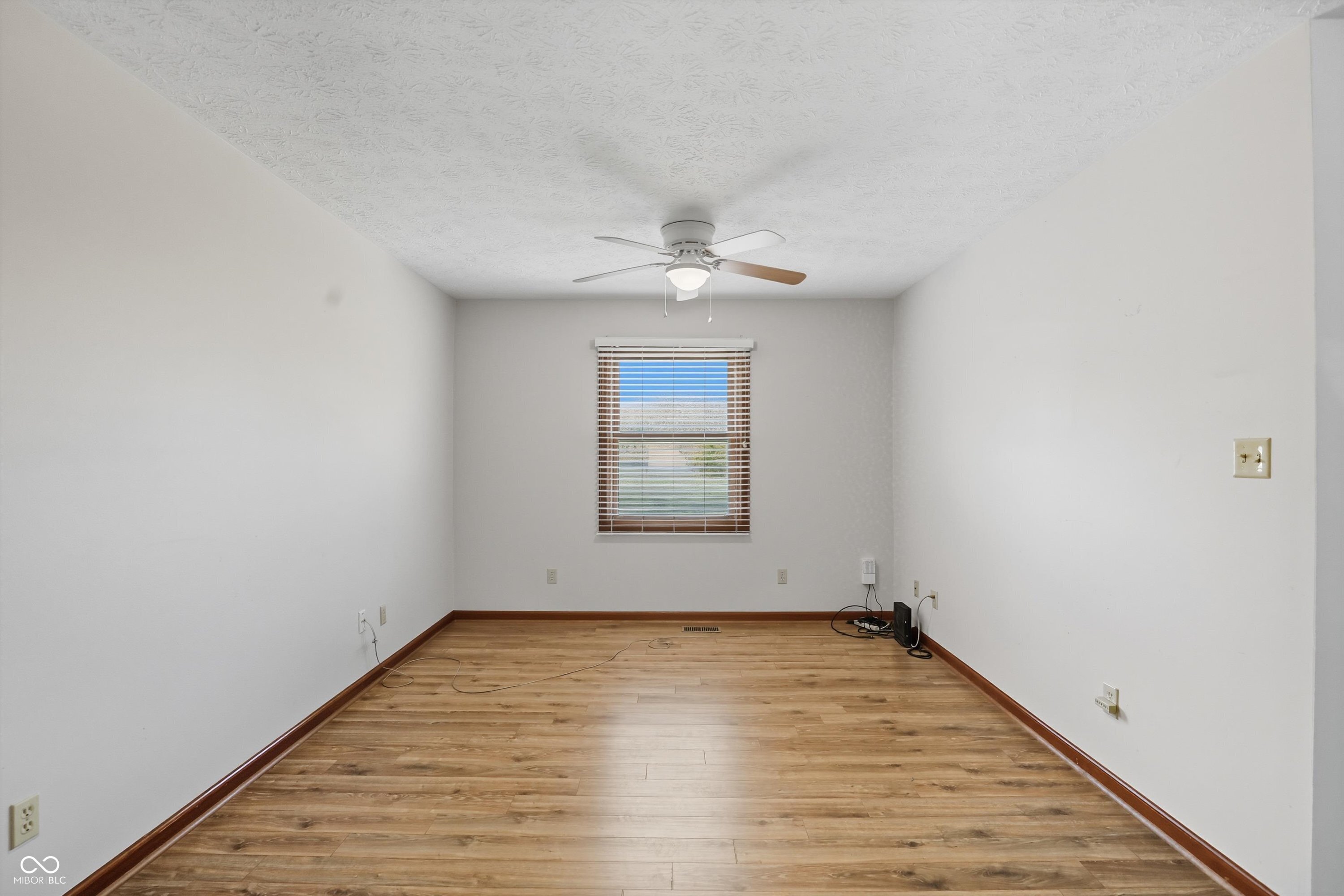 146 Dover Boulevard N