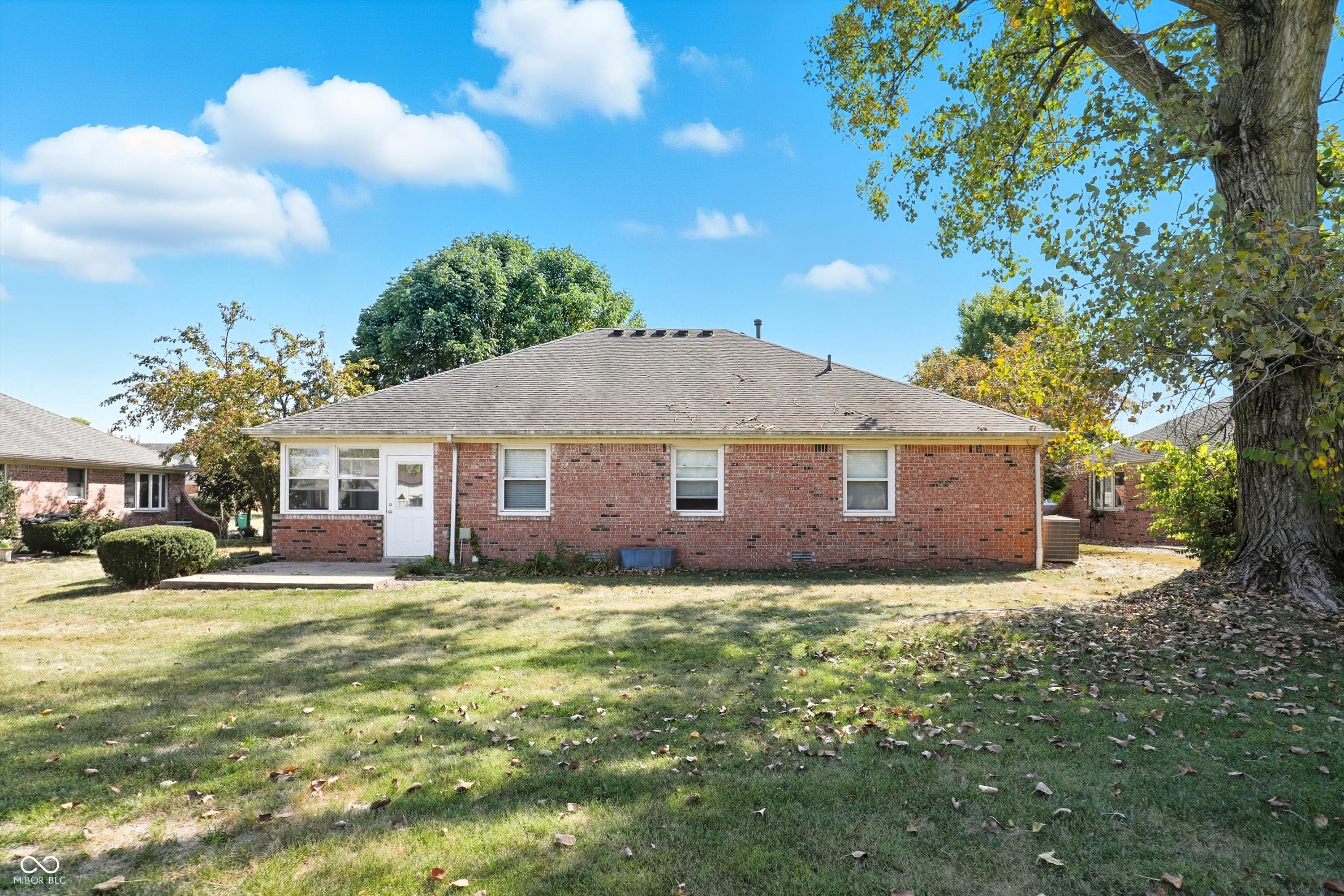 146 Dover Boulevard N