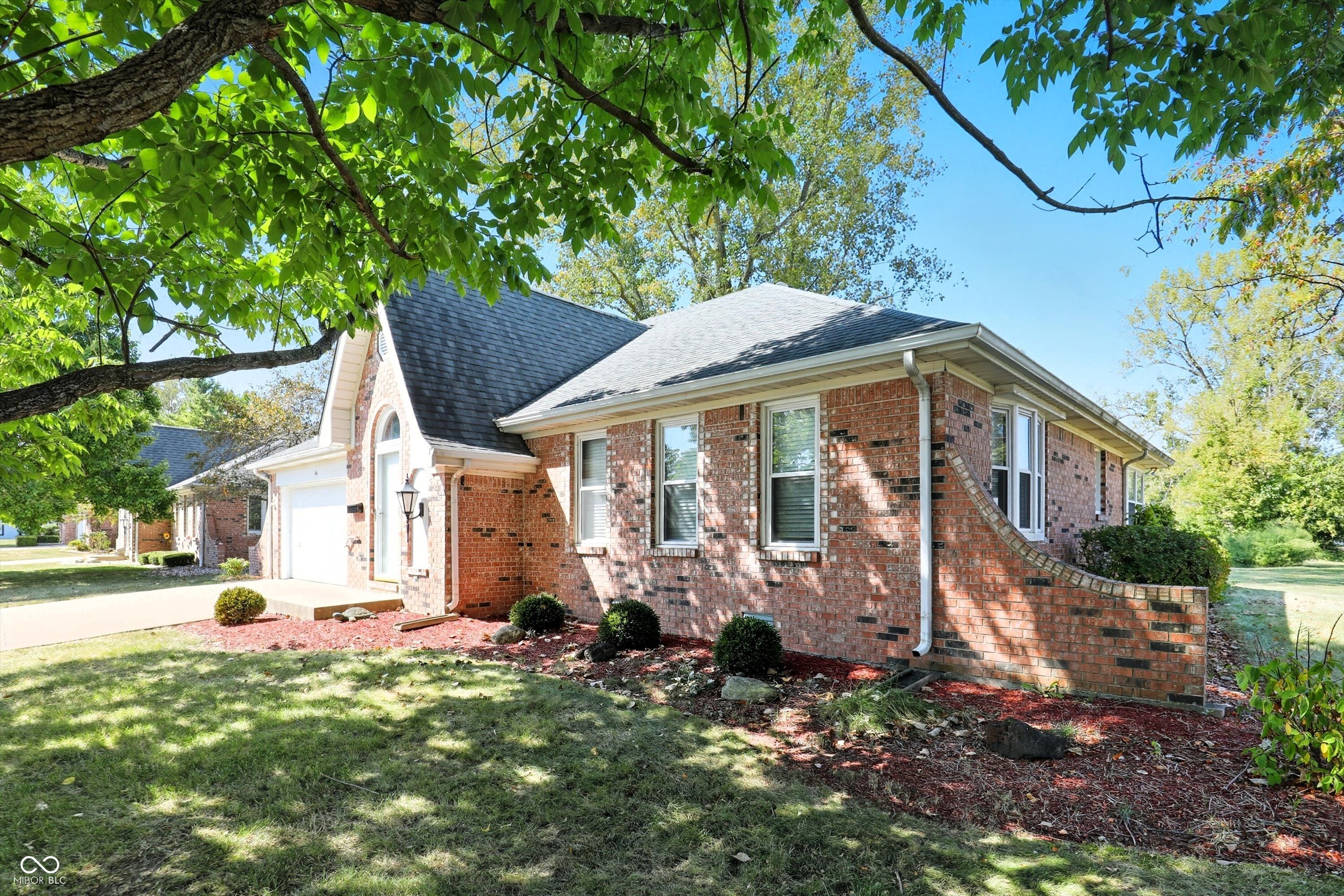 146 Dover Boulevard N