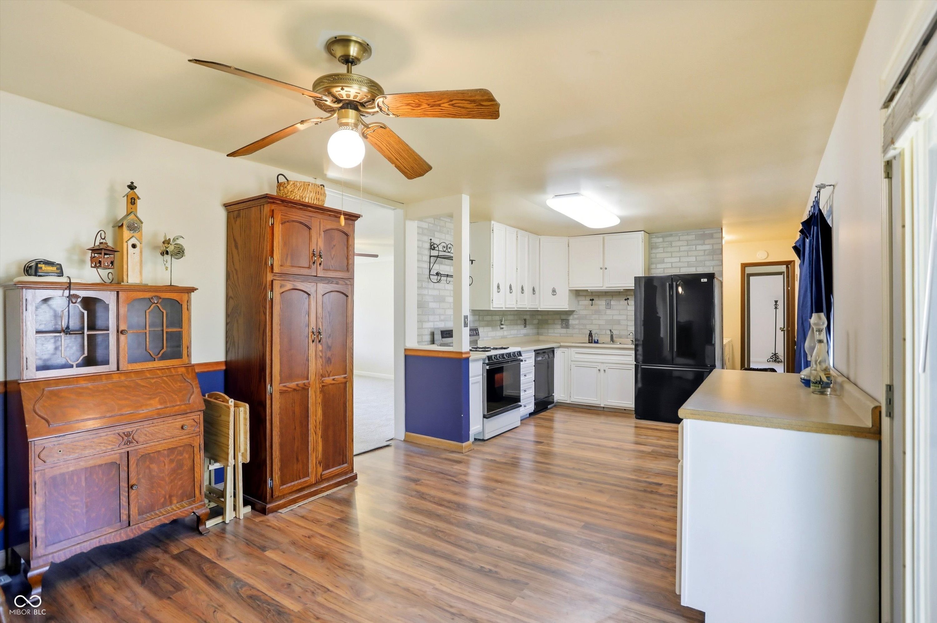 308 Maplebrook Drive