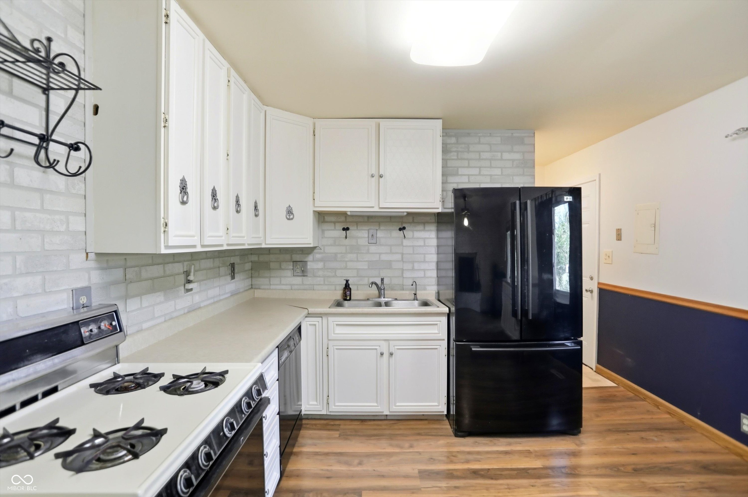 308 Maplebrook Drive