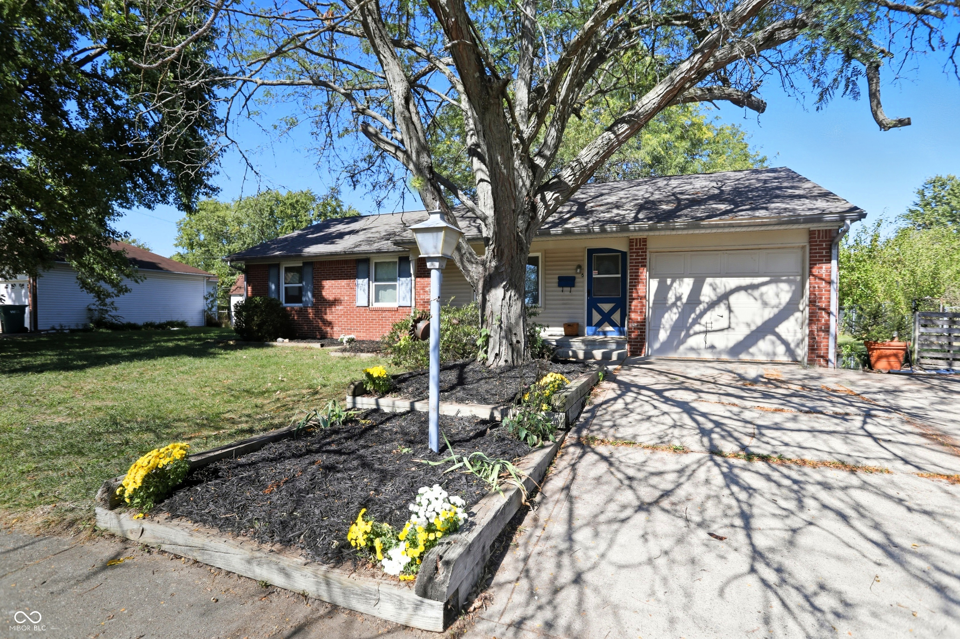 308 Maplebrook Drive