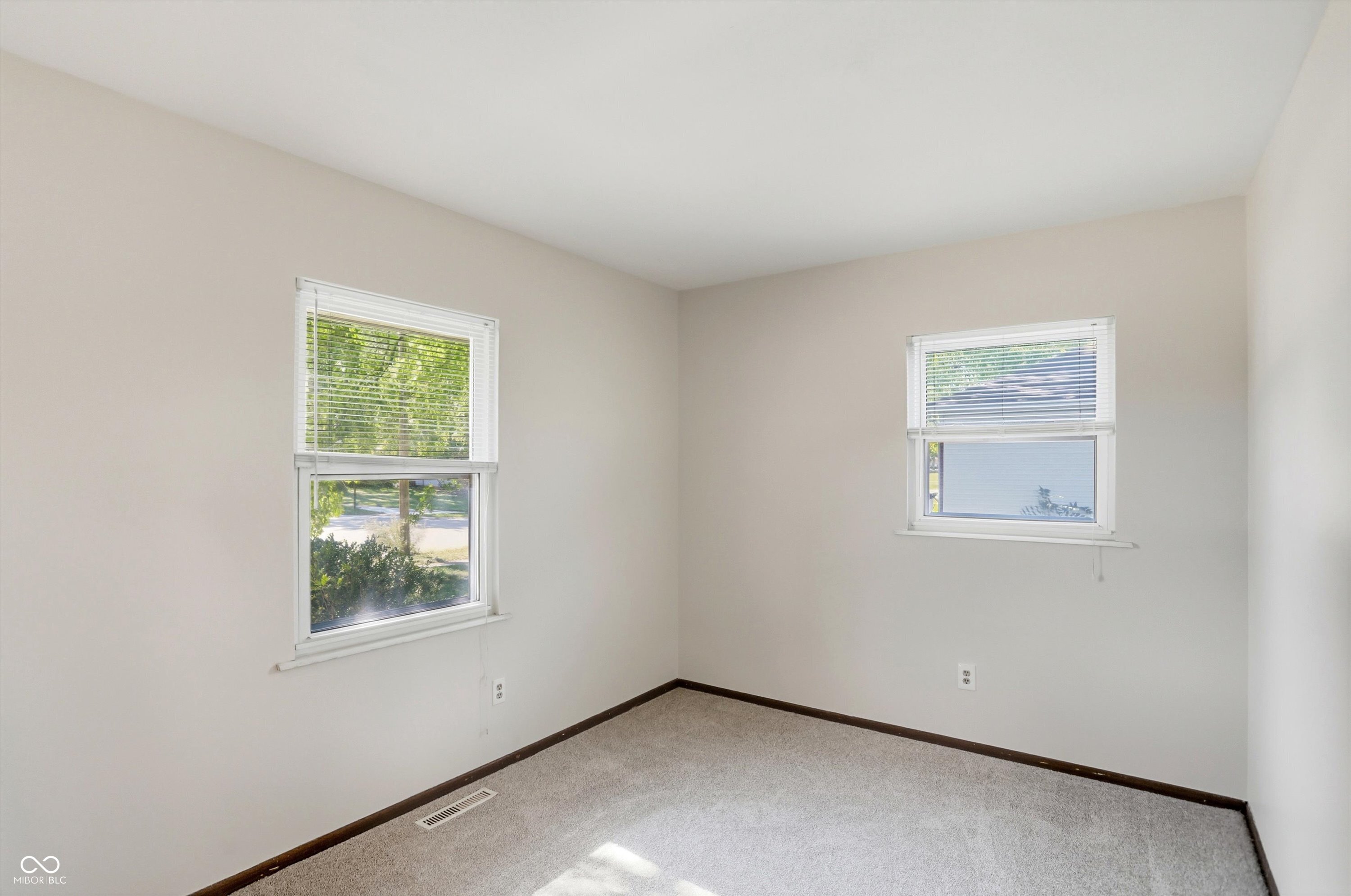 308 Maplebrook Drive