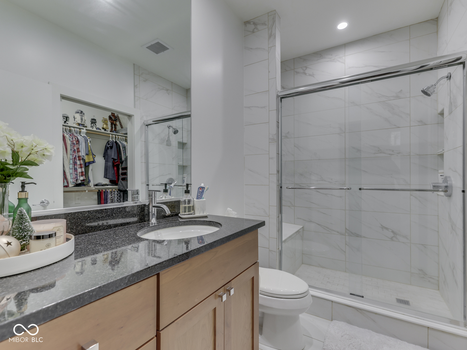 222 N East Street Unit: 103