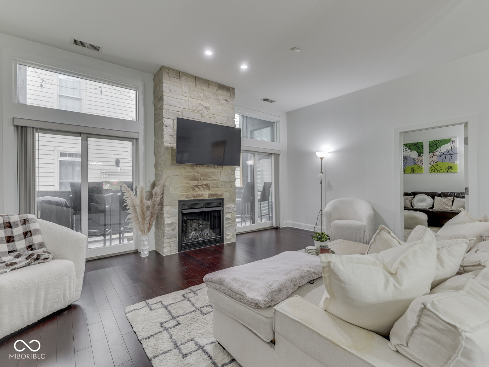 222 N East Street Unit: 103