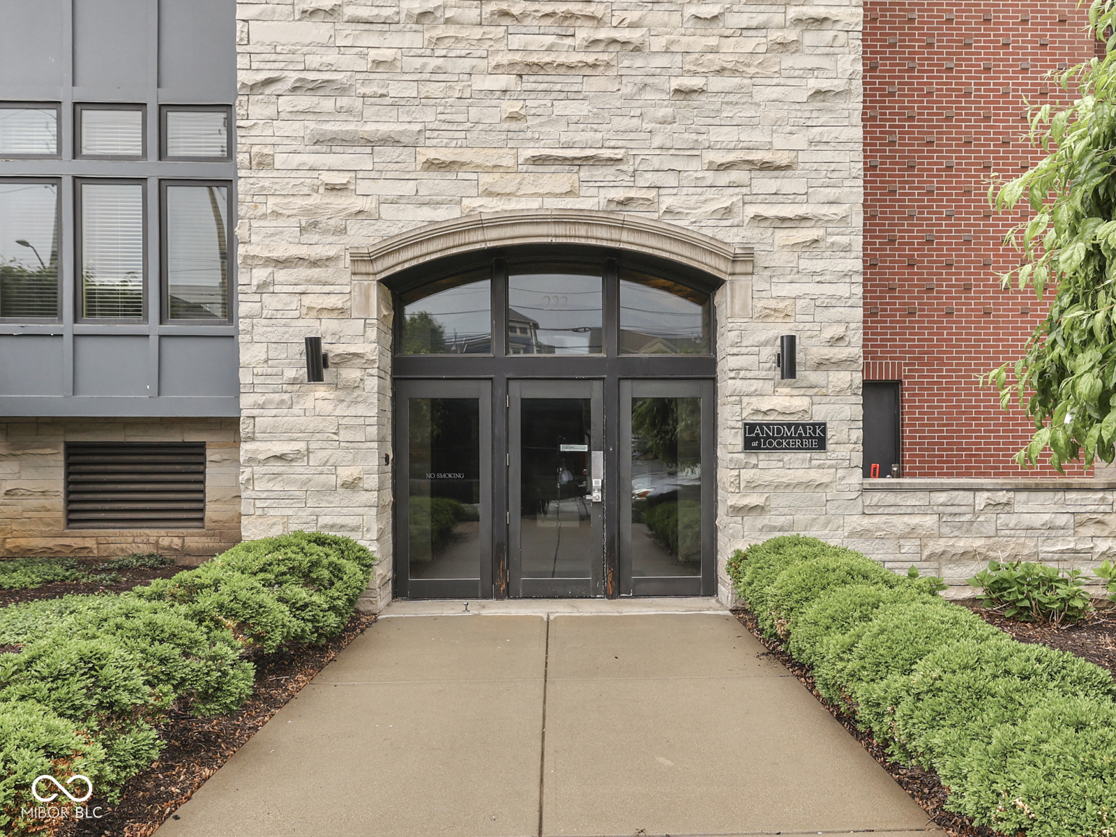 222 N East Street Unit: 103