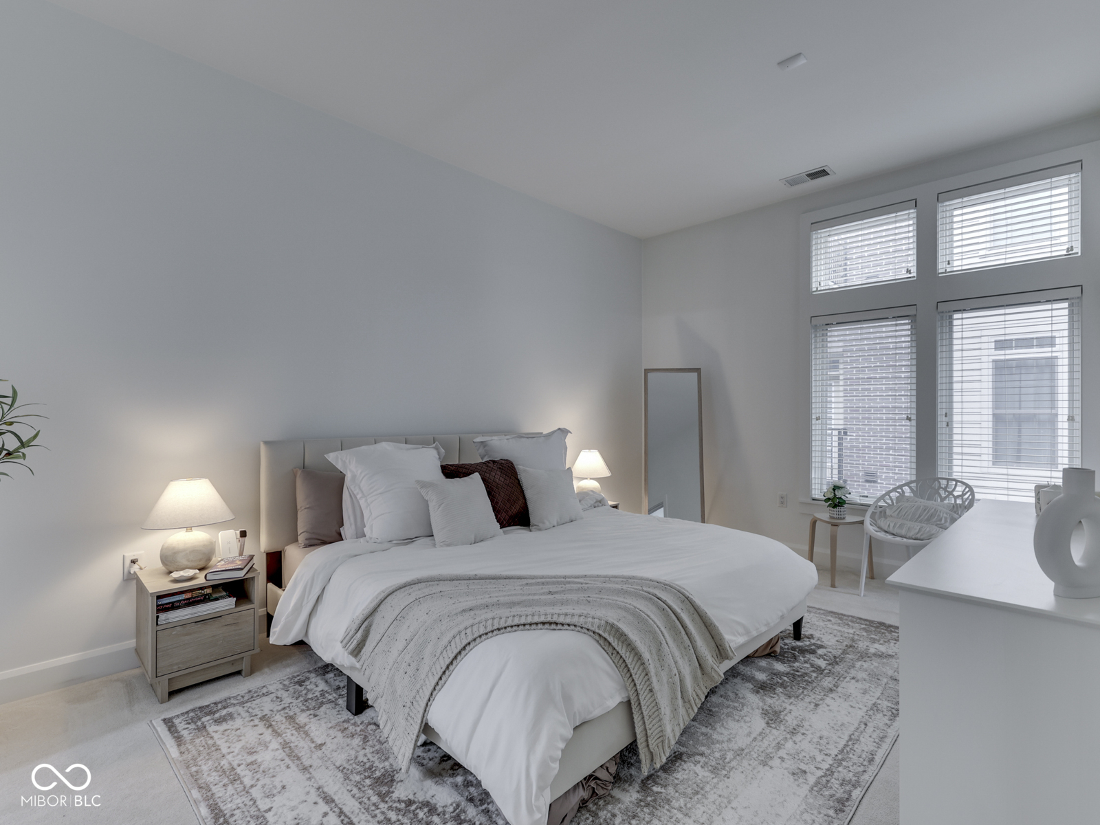 222 N East Street Unit: 103