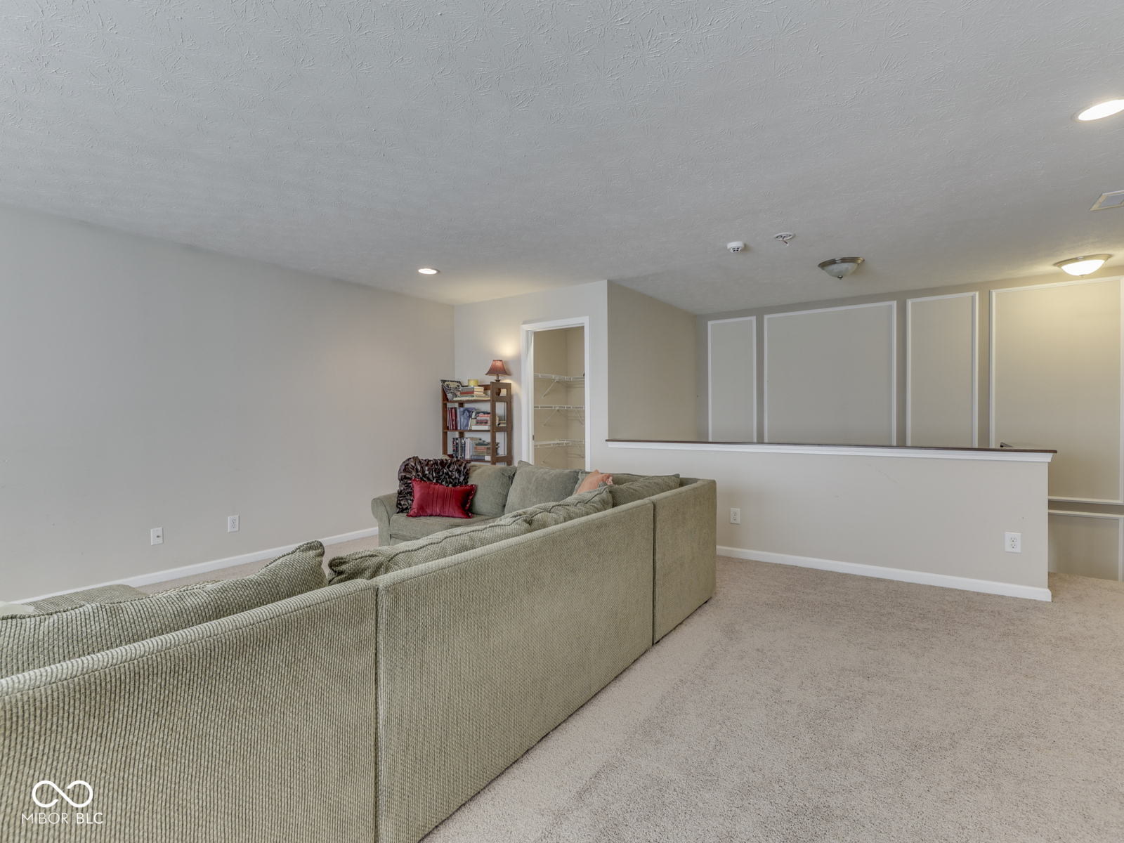 4687 Shady Ridge Row