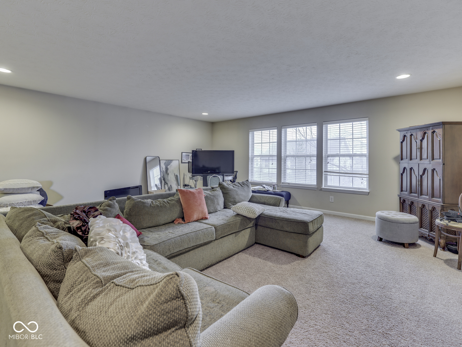 4687 Shady Ridge Row