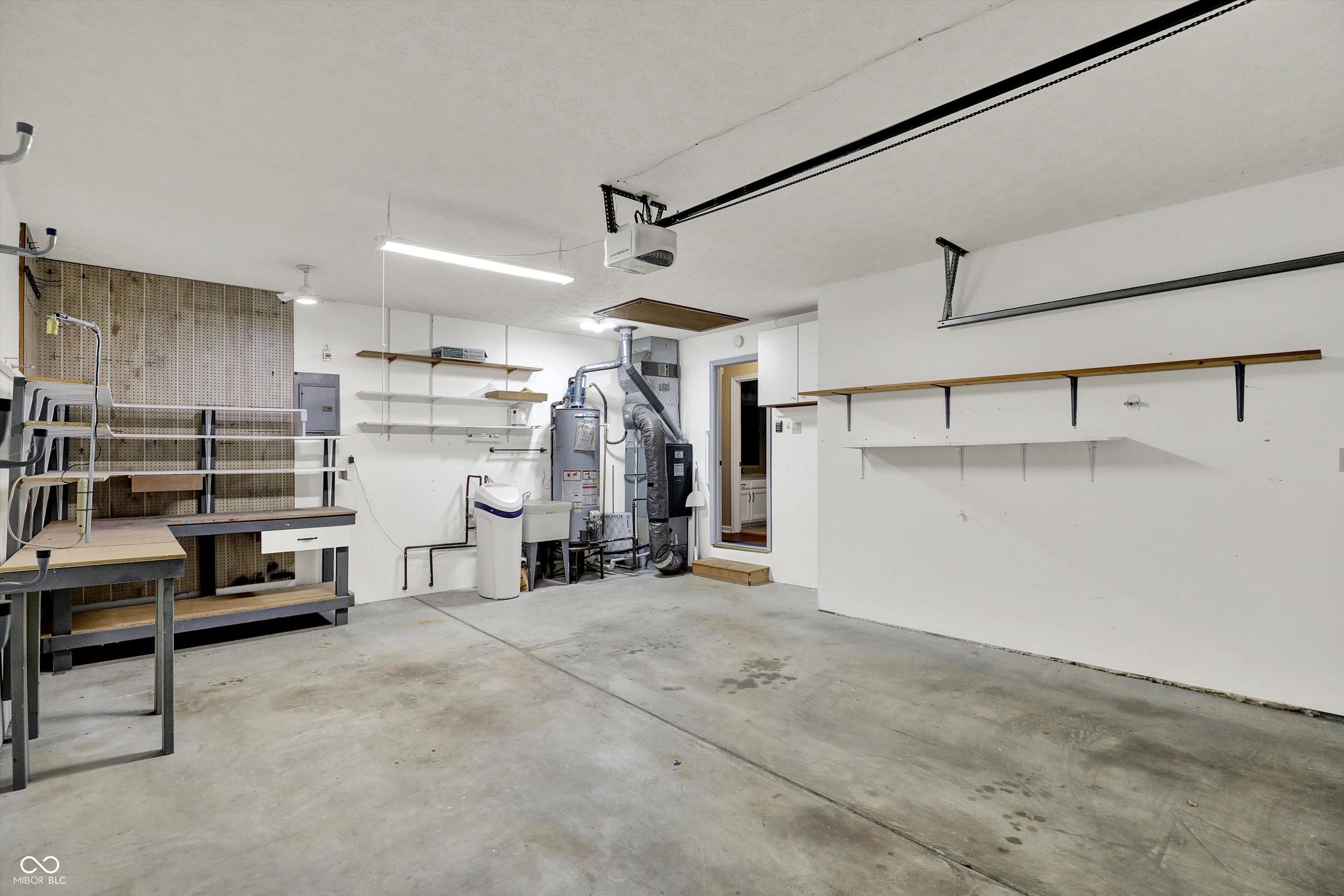 673 Eagle Parkway Unit: 14