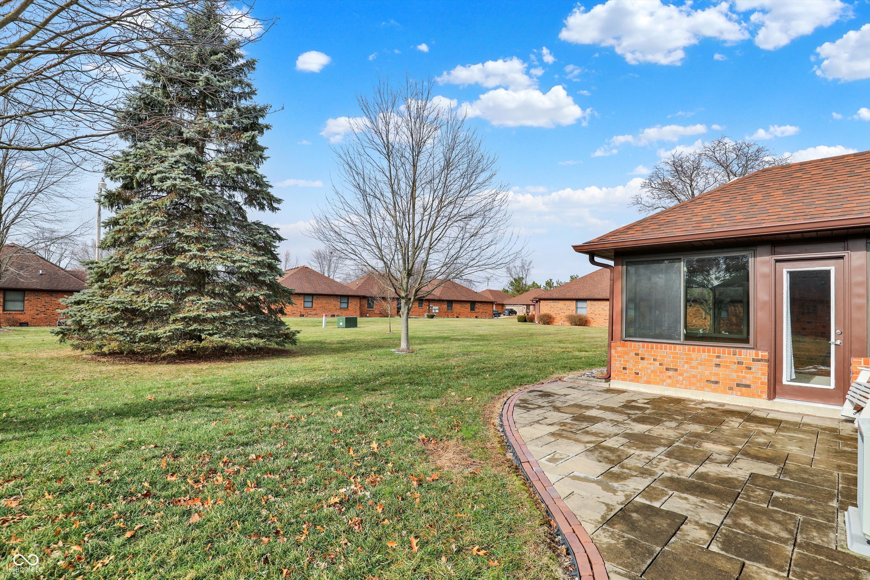 673 Eagle Parkway Unit: 14