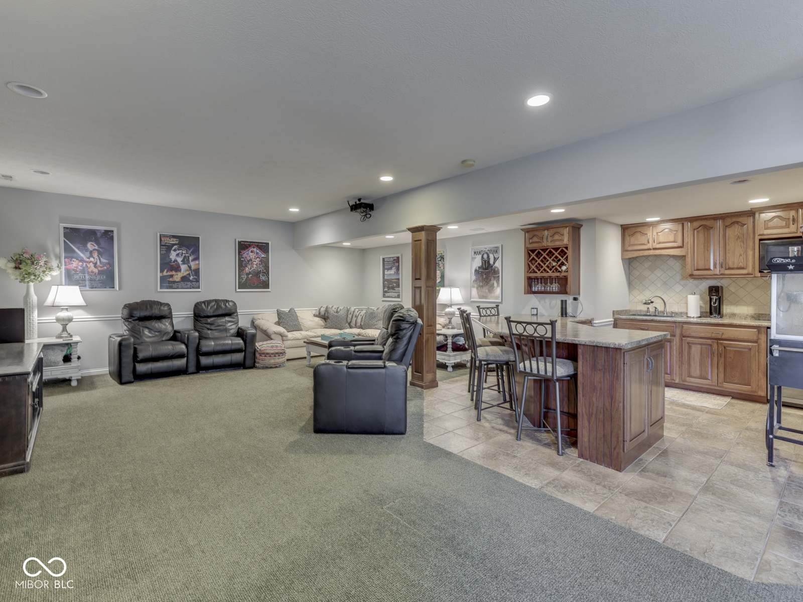 4652 Waters Edge Way