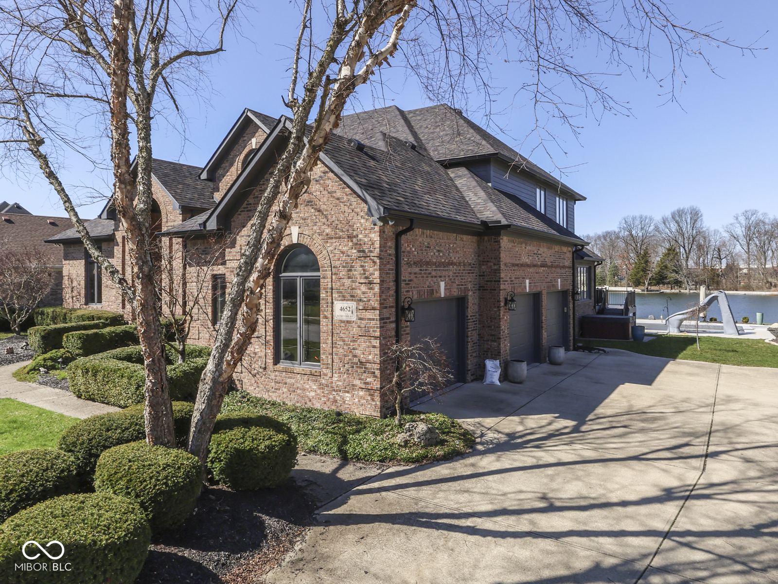 4652 Waters Edge Way