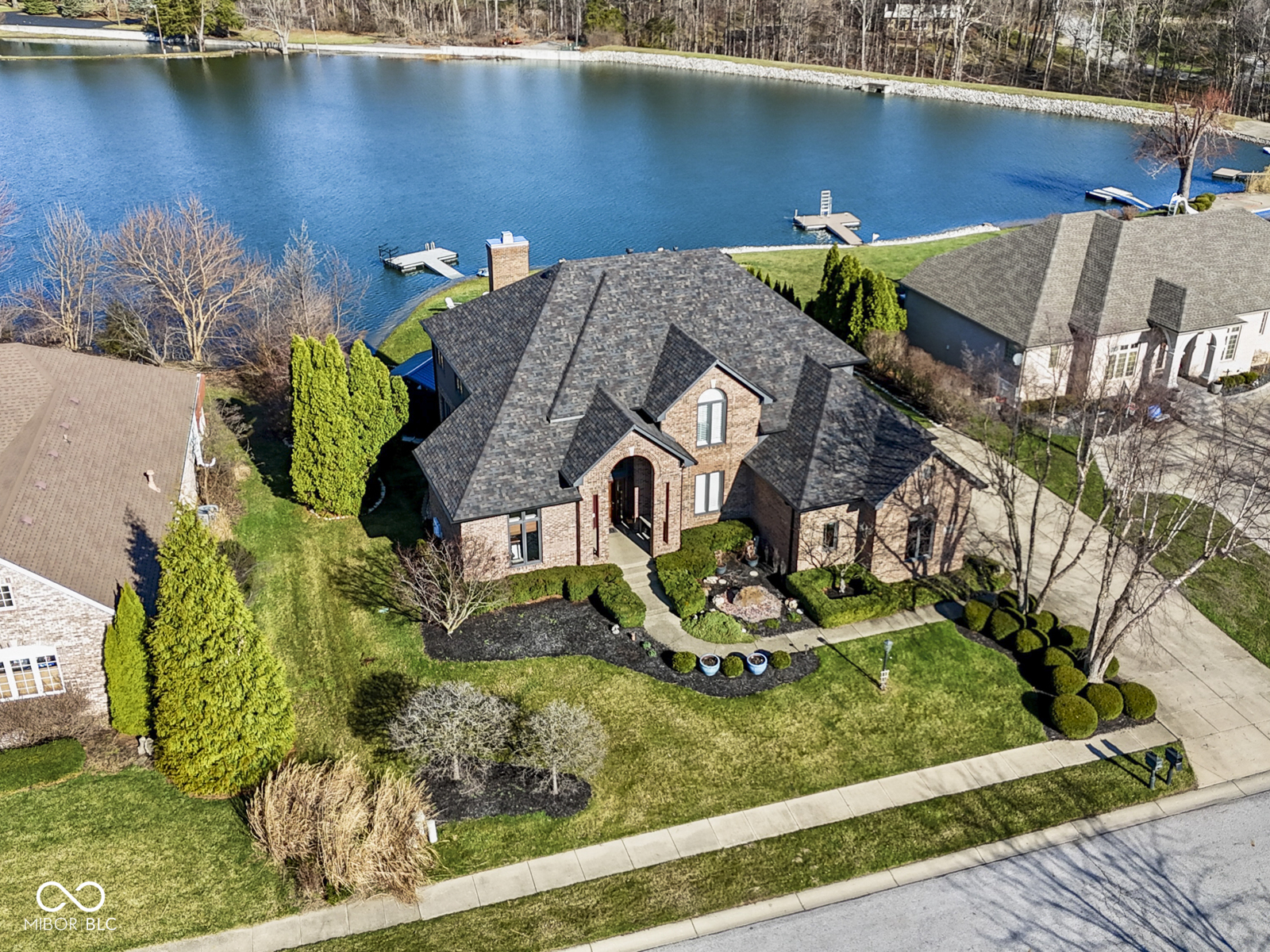 4652 Waters Edge Way