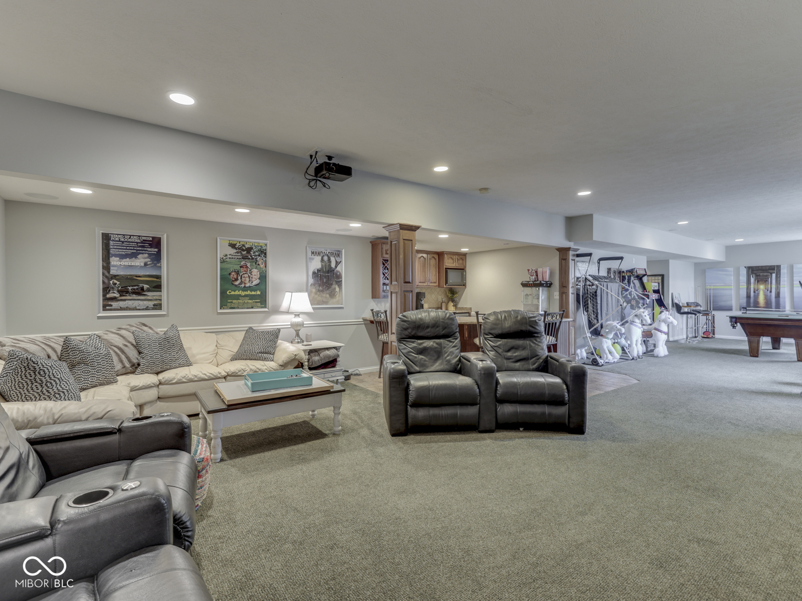 4652 Waters Edge Way